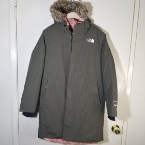 The North Face Arctic Parka with Faux Fur Hood Size Girls XL